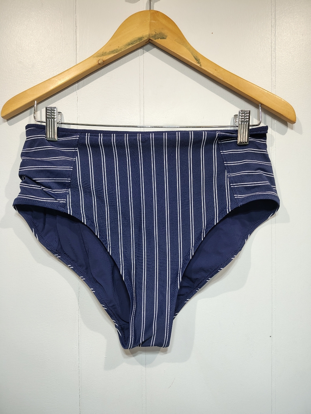 Athleta High Rise Swim Bottoms Medium Navy Blue Striped Ruched Side Bikini